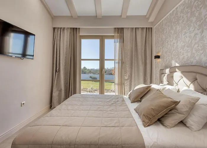 Nola Vikendica Visocane